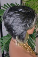 Short Body Wave Layered Bob Wig 13x6 Lace Front Natural Color - Image 6