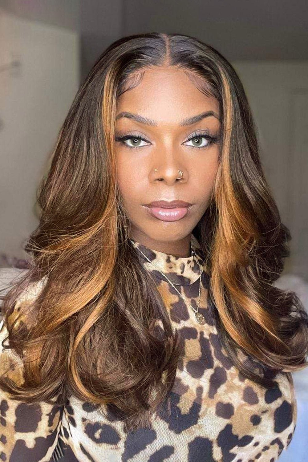 5_413bbb86-34b5-4a1f-a234-2d6628d9418d.jpg 13x6 HD Lace Brown with Highlight Wave Wigs-HD15 - Image 1